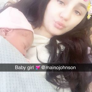 Meet your Posher, Kaira